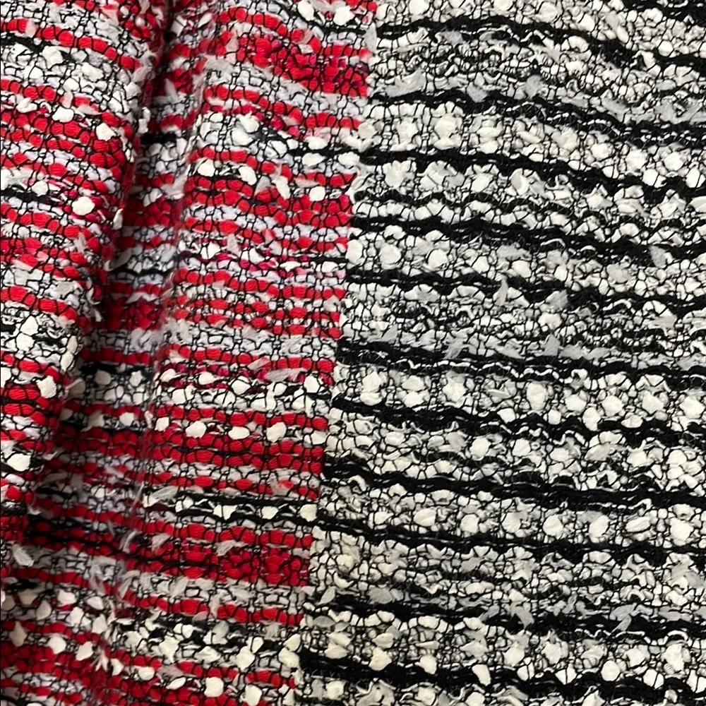 ST JOHN Red and White Tweed Jacket - Picture 2 of 4